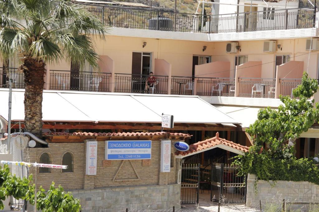 Hotel Galaxias Agioi Pandes Exterior foto